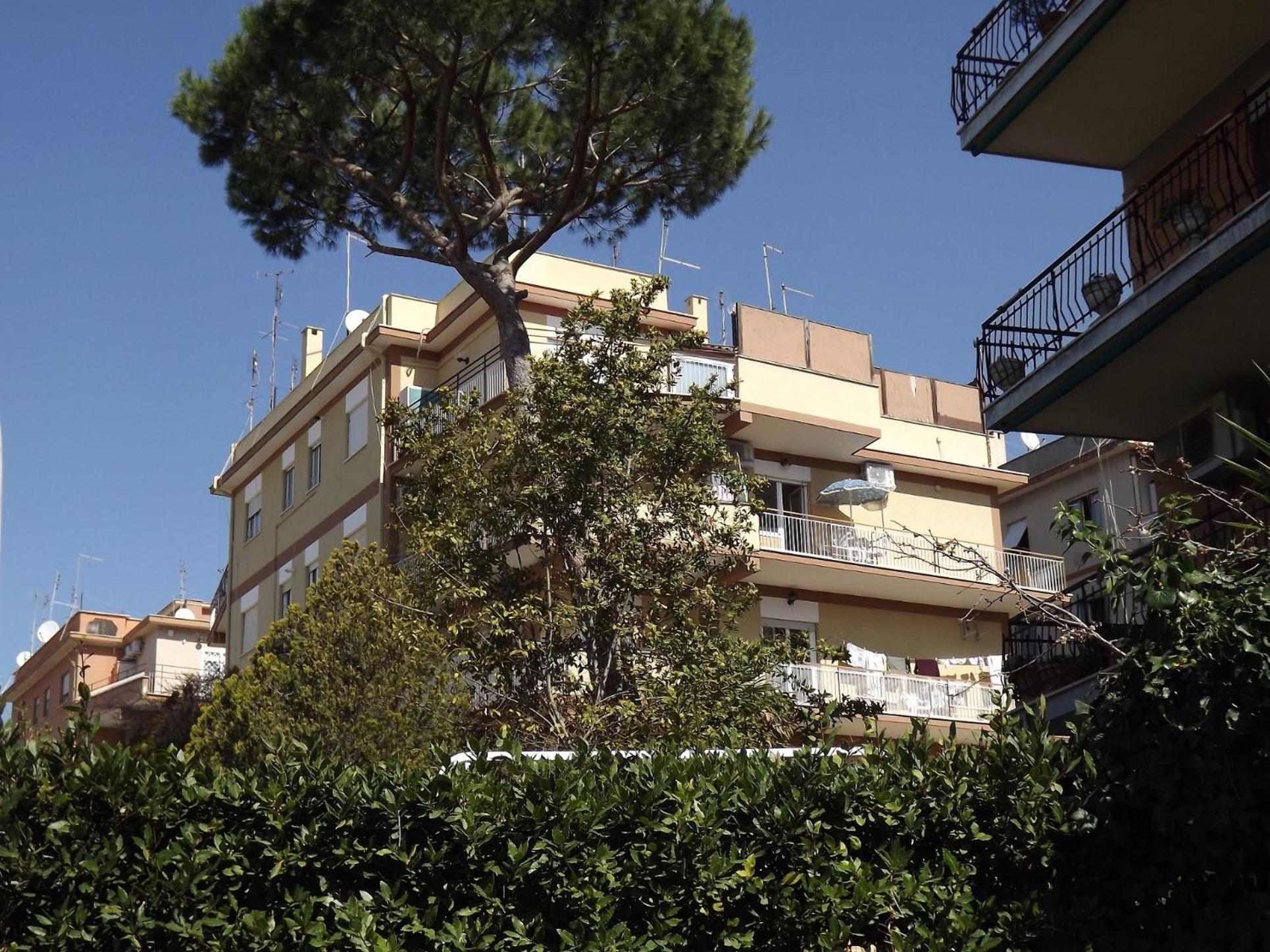 Gilda Vacanze Metro Battistini Apartment Рим Екстериор снимка